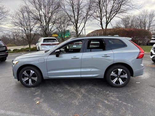 2025 Volvo XC60 Plug-In Hybrid Core, T8 AWD Electric/Gasoline, Dark