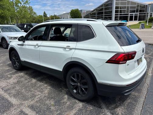 Pure White 2024 Volkswagen Tiguan 2.0T SE 4MOTION