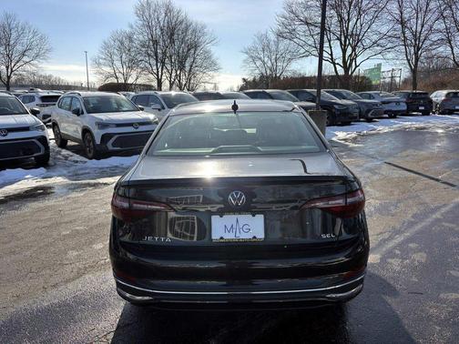 2022 Volkswagen Jetta 1.5T SEL