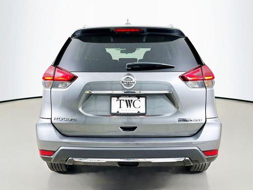 Gun Metallic 2019 Nissan Rogue S