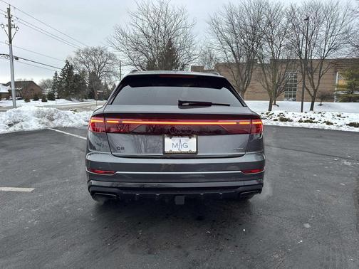 2026 Audi Q8 55 Premium Plus