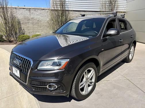 Monsoon Gray Metallic 2017 Audi Q5 3.0T Premium Plus