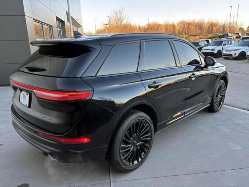 Infinite Black 2021 Lincoln Corsair Reserve