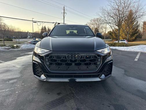 2026 Audi Q8 55 Premium Plus