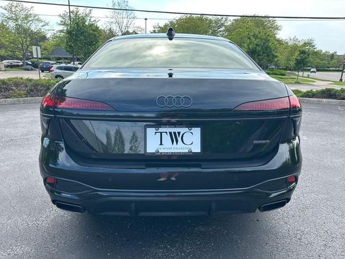 Mythos Black Metallic 2026 Audi A6 Premium Plus quattro S tronic