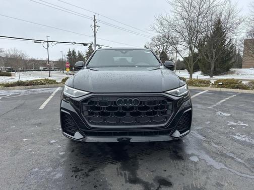 Mythos Black Metallic 2026 Audi Q8 55 Premium Plus