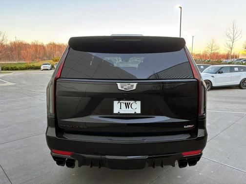 2023 Cadillac Escalade ESV V-Series
