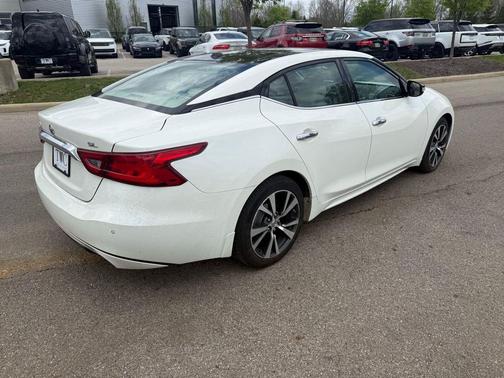 Pearl White 2017 Nissan Maxima 3.5 SL