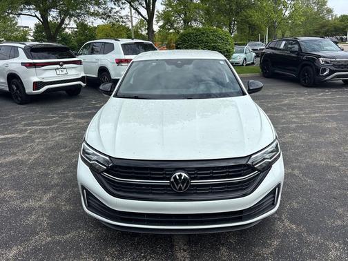 Pure White 2024 Volkswagen Jetta 1.5T Sport