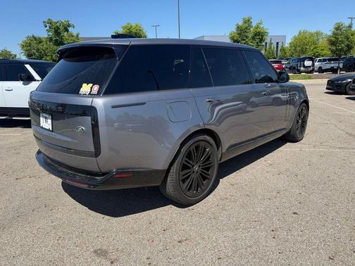 Eiger Gray Metallic 2023 Land Rover Range Rover Autobiography
