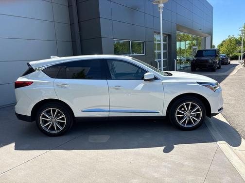 Platinum White Pearl 2023 Acura RDX Technology Package