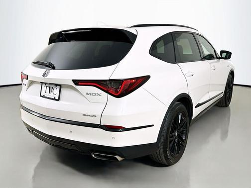 Platinum White Pearl 2025 Acura MDX A-SPEC Advance Package