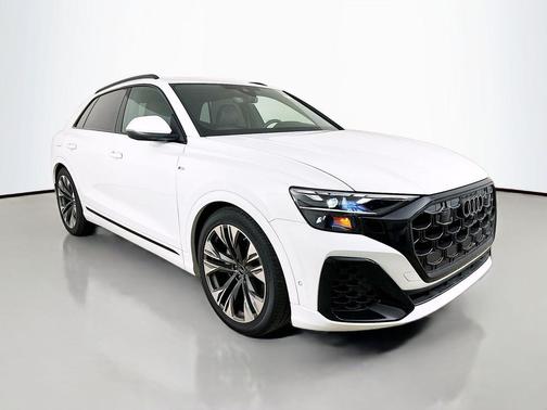 Glacier White Metallic 2026 Audi Q8 55 Premium Plus