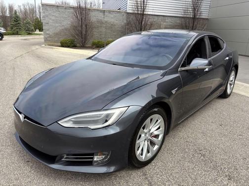 Midnight Silver Metallic 2018 Tesla Model S P100D