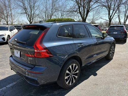 Denim Blue Metallic 2023 Volvo XC60 B5 Plus Dark Theme
