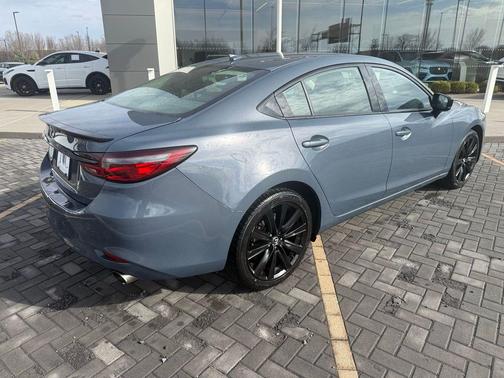 2021 Mazda Mazda6 Carbon Edition