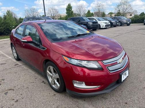 Crystal Red Tintcoat 2015 Chevrolet Volt Base