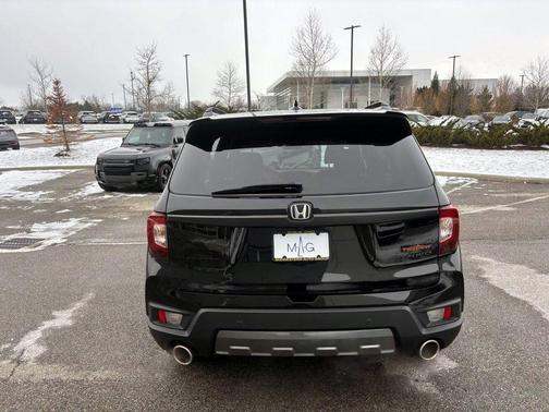 2023 Honda Passport AWD TrailSport