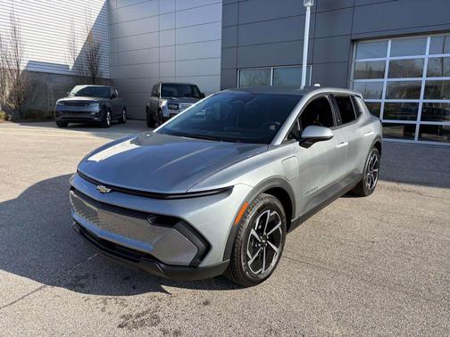 2026 Chevrolet Equinox EV LT
