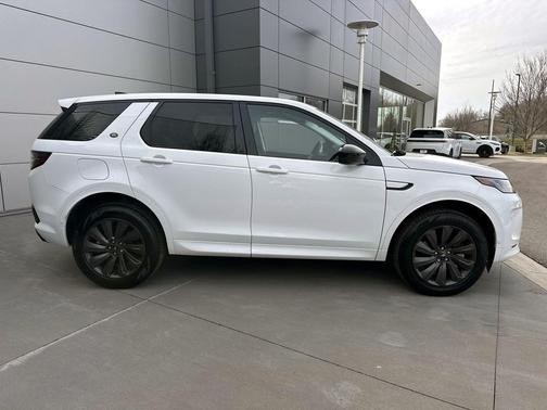 2025 Land Rover Discovery Sport S