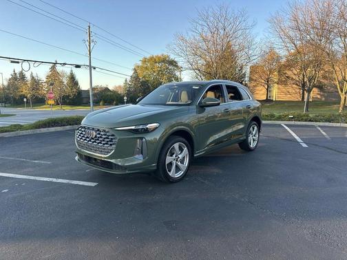 2025 Audi Q5 Premium Plus