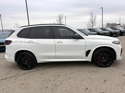 2025 BMW X5 M Base