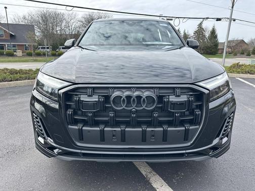 2026 Audi Q7 55 Premium Plus