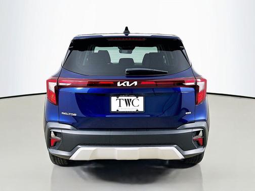 Dark Ocean Blue 2025 Kia Seltos LX