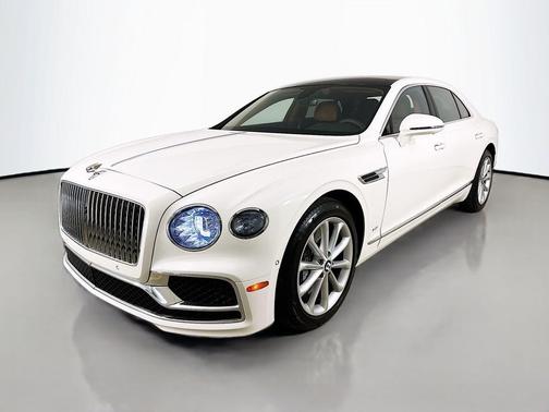 White 2022 Bentley Flying Spur V8