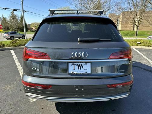 2023 Audi Q5 40 Premium