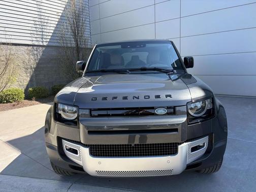 Carpathian Grey Metallic 2025 Land Rover Defender 110 P400 S