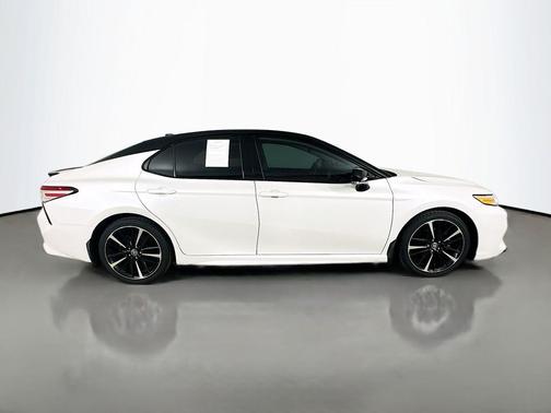 Super White 2020 Toyota Camry XSE