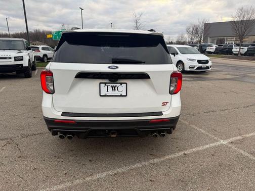 Star White Metallic Tri-Coat 2020 Ford Explorer ST