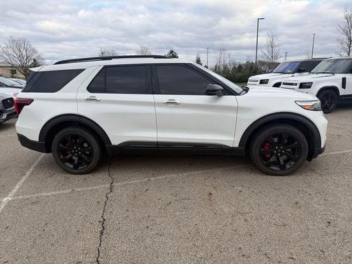 Star White Metallic Tri-Coat 2020 Ford Explorer ST