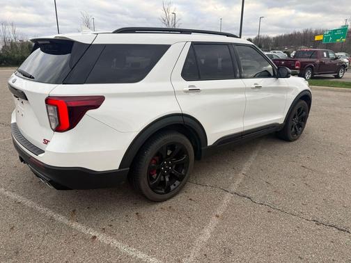 Star White Metallic Tri-Coat 2020 Ford Explorer ST