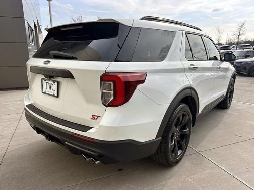 Star White Metallic Tri-Coat 2020 Ford Explorer ST