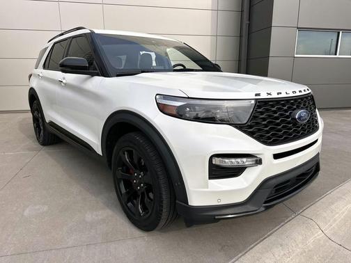 Star White Metallic Tri-Coat 2020 Ford Explorer ST