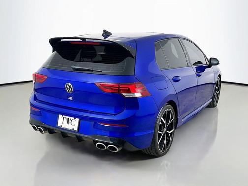 Lapiz Blue Metallic 2023 Volkswagen Golf R 2.0T DSG