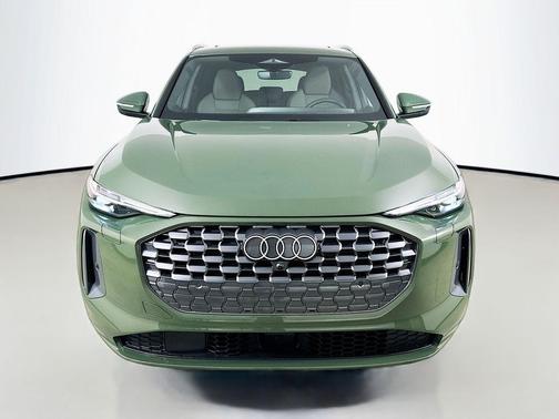 District Green Metallic 2025 Audi Q5 Prestige TFSI quattro S tronic