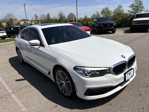 Alpine White 2018 BMW 540 xDrive