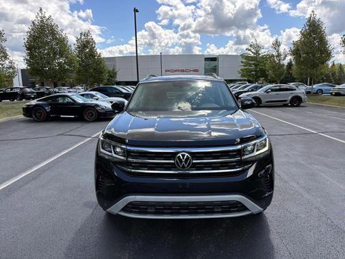 2022 Volkswagen Atlas 3.6L SE w/Technology