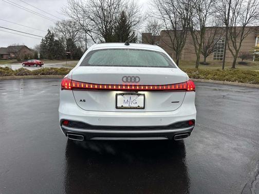 2025 Audi A5 Premium Plus TFSI quattro S tronic