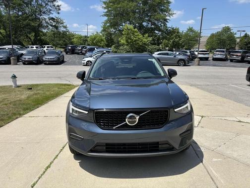 Denim Blue 2026 Volvo XC40 Core, B5 AWD Gas (mild hybrid), Dark