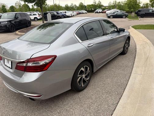 Lunar Silver Metallic 2017 Honda Accord LX