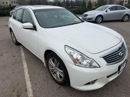 2012 INFINITI G37x Base