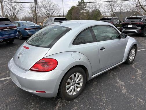 Reflex Silver Metallic 2014 Volkswagen Beetle 2.5L