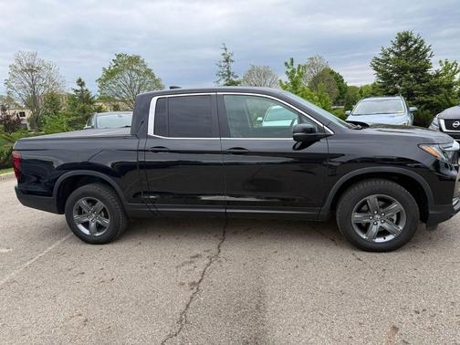 Crystal Black Pearl 2023 Honda Ridgeline RTL