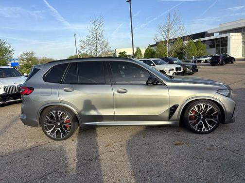 Donington Grey Metallic 2023 BMW X5 M Base