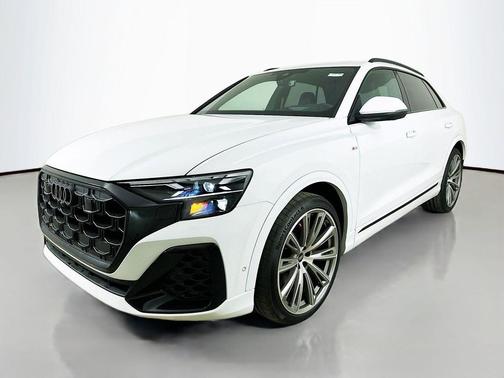 Glacier White Metallic 2026 Audi Q8 55 Prestige