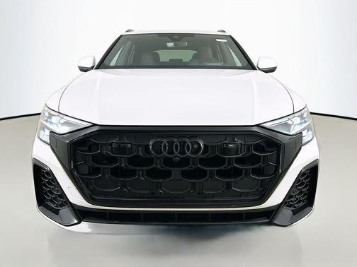Glacier White Metallic 2026 Audi Q8 55 Prestige